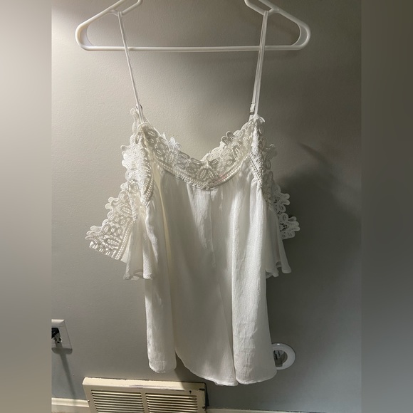 A.peach white romper - Picture 1 of 1